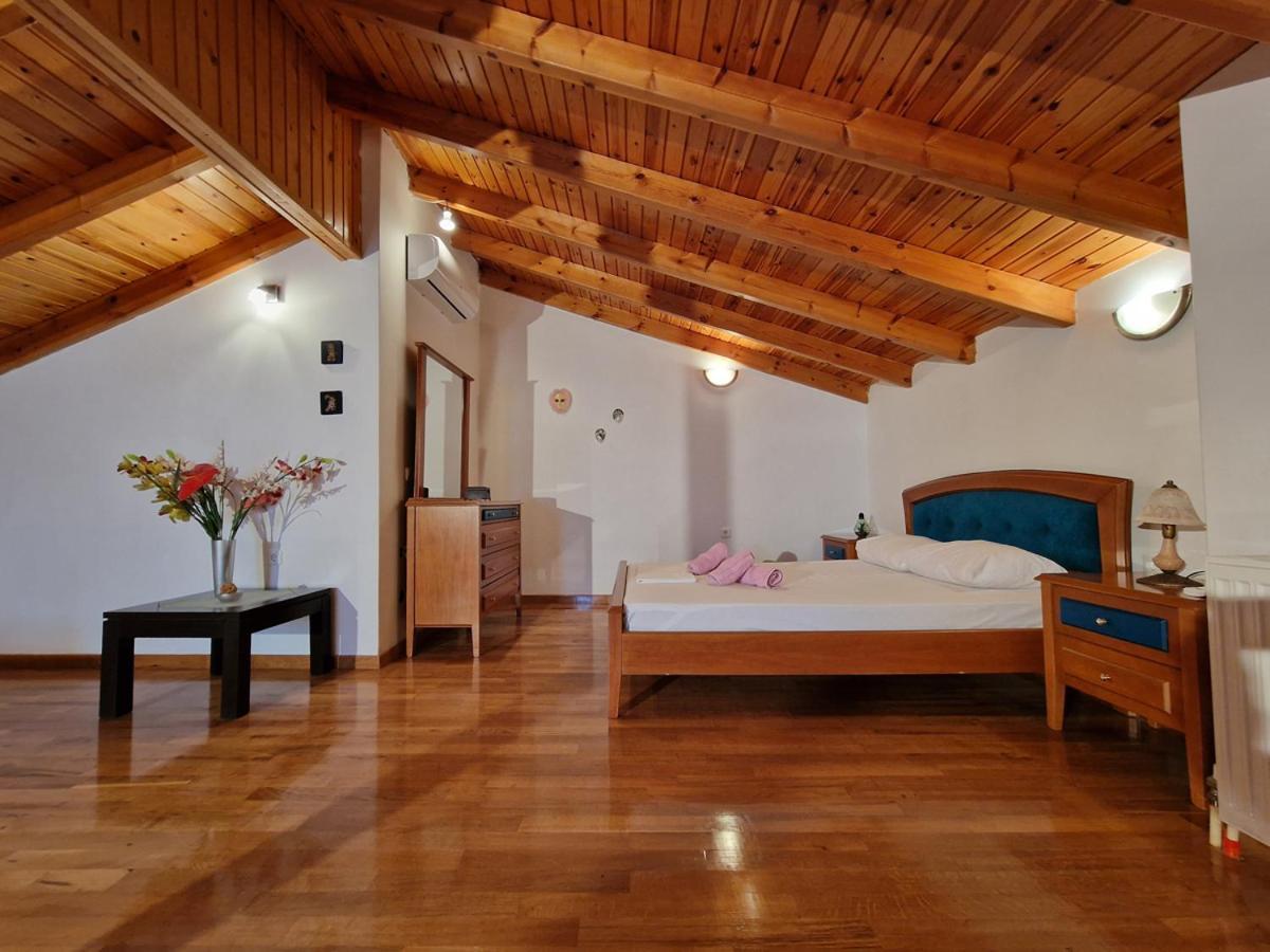 Villa Liana : Luxury Villa With Fantastic Sea View, Near Airport Pórto Ráfti Buitenkant foto